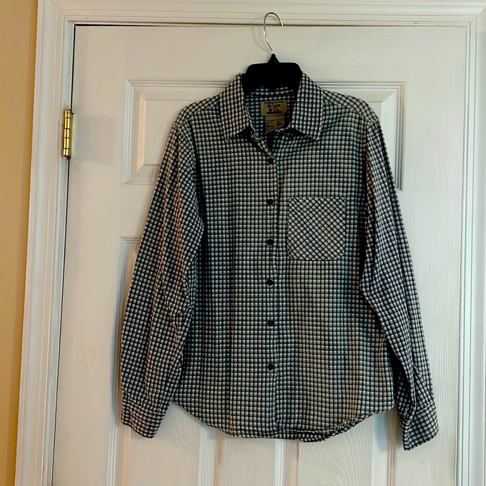Ladies button down collar shirt